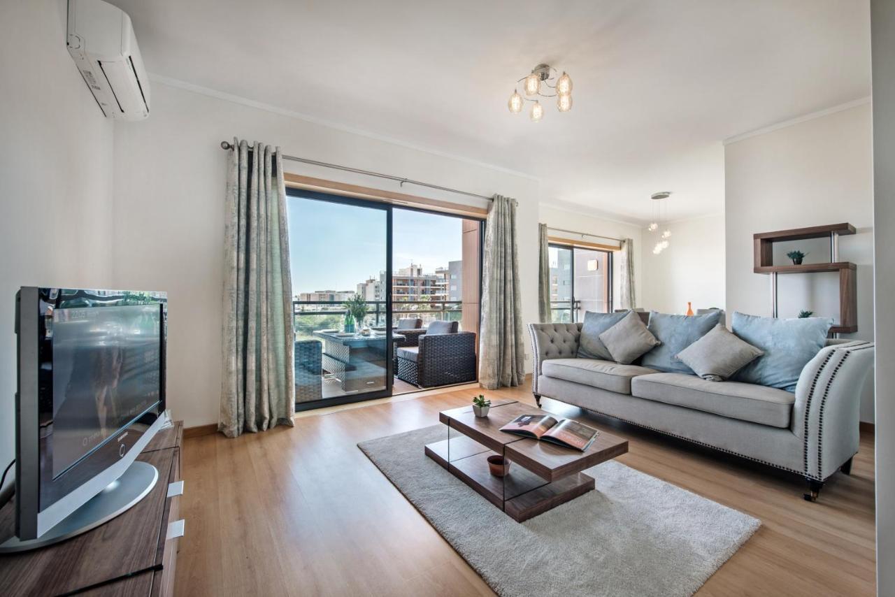 Sunset Home Olhao- Modern 3 Bed Luxury Apartment With Rooftop Pool エクステリア 写真