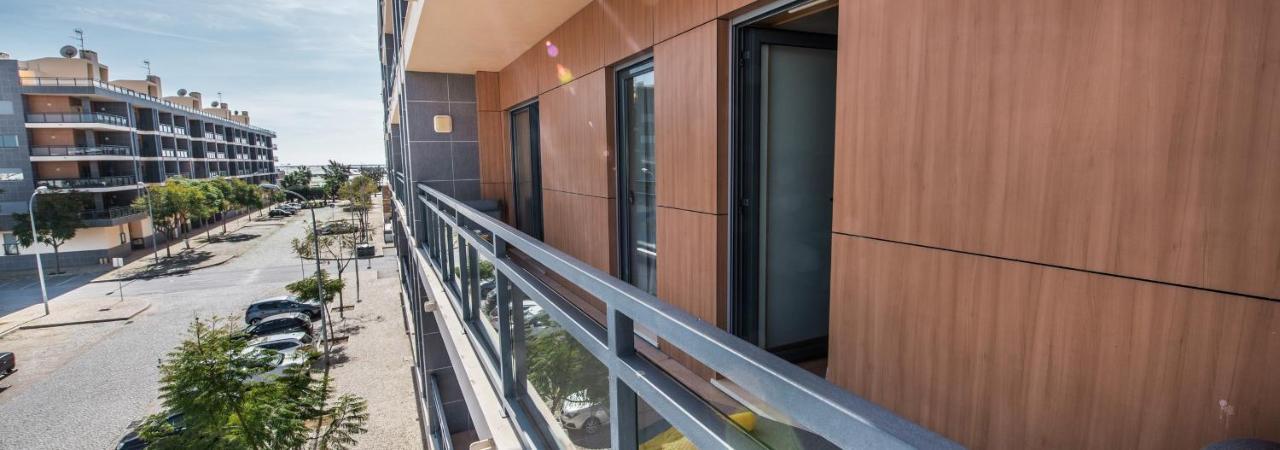 Sunset Home Olhao- Modern 3 Bed Luxury Apartment With Rooftop Pool エクステリア 写真