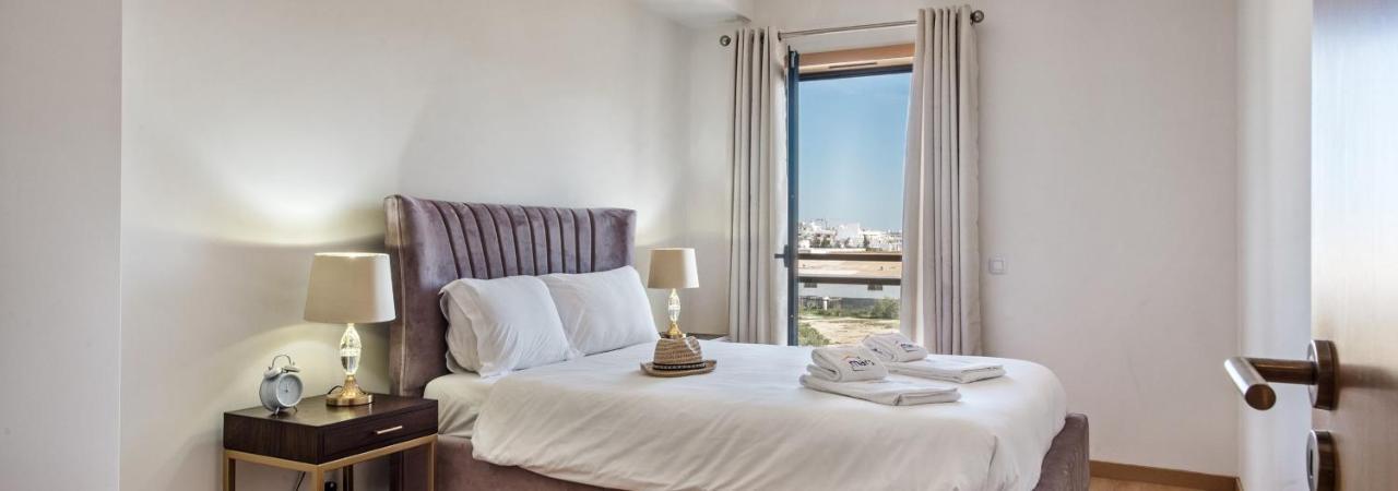 Sunset Home Olhao- Modern 3 Bed Luxury Apartment With Rooftop Pool エクステリア 写真